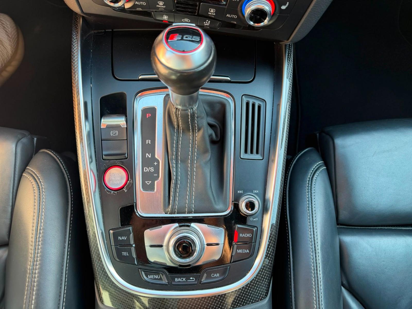 Audi SQ5 3.0 TFSI quattro | 354 ch | BVA | Bang & Olufsen | Toit panoramique | Caméra de recul | Cuir électrique à mémoire chauffant | Jantes 21"