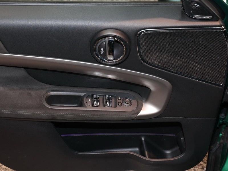 MINI Cooper SE ALL4 JCW Trim RFK Pano. HarmKar Memo.