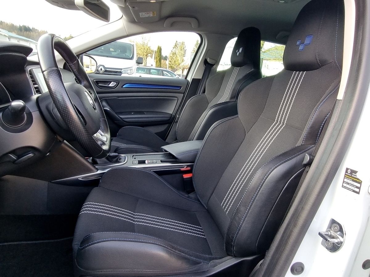 Fahrzeugabbildung Renault Megane Grandtour GT-Line TCe 140