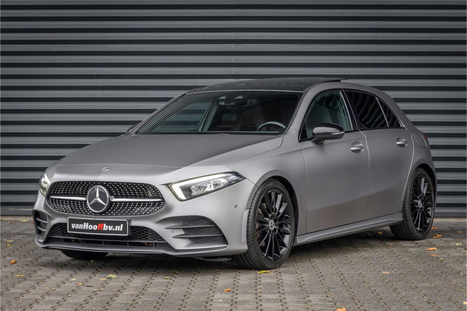 Mercedes-Benz A 200 AMG-Line Pano-19''-Magno