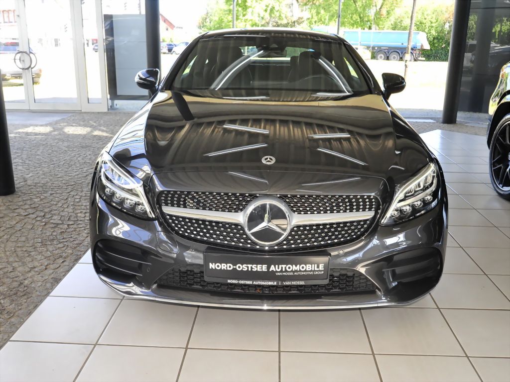 Mercedes-Benz C 200 COUPE AMG KAMERA LED NAVI PDC PANO KEYLESS foto 4
