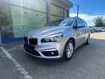 BMW 218 - 1