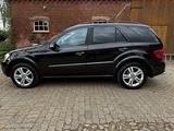 Mercedes-Benz ML 320 CDI 4MATIC - - Mercedes-Benz ML 320: Cdi 4matic