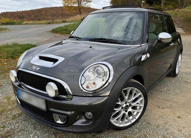 MINI Cooper S Panorama, Navi, Harman/Kardon