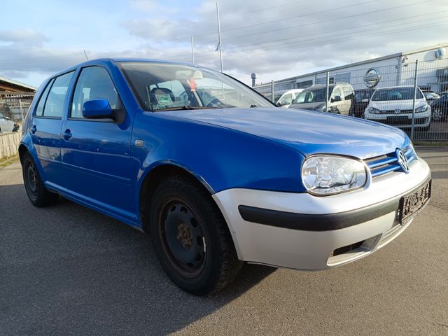 Volkswagen Golf 1.6 Pacific