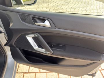 Peugeot 308 1.6 HDI SW Active|Navigation|PDC|Tempomat