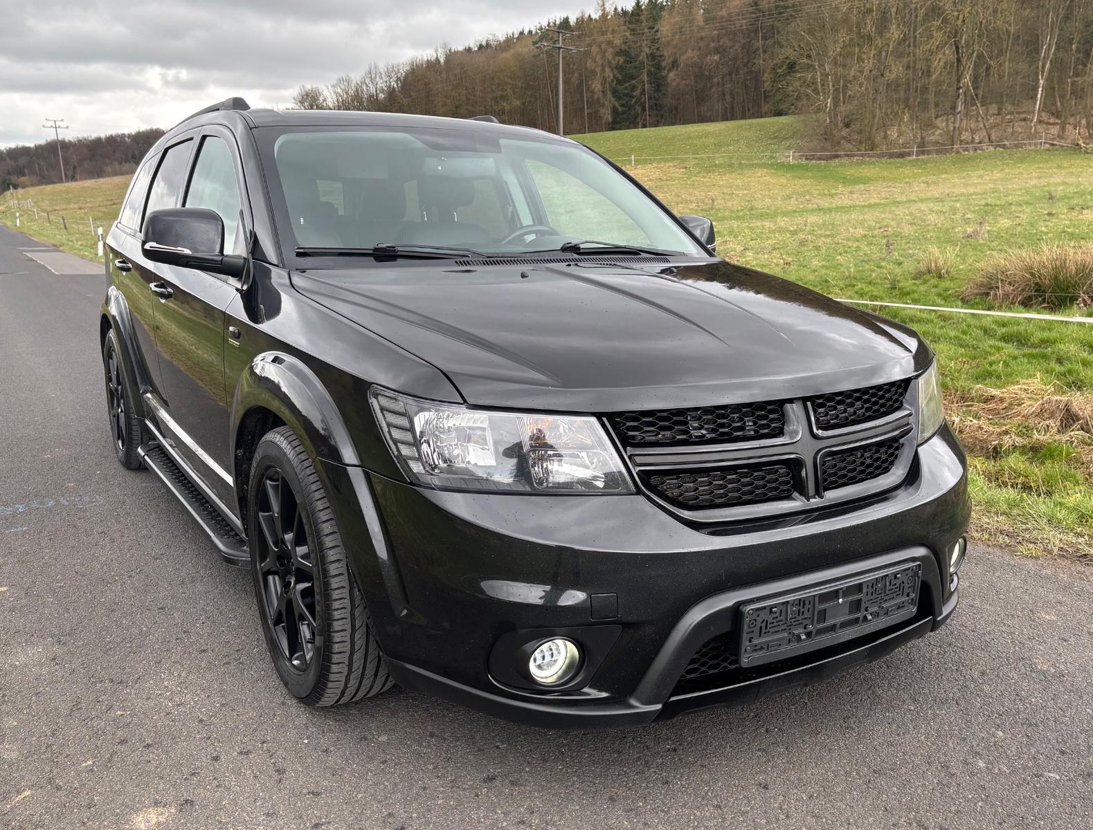 Fiat Freemont Black Code 2.0 Diesel 170 PS 7 Sitzer