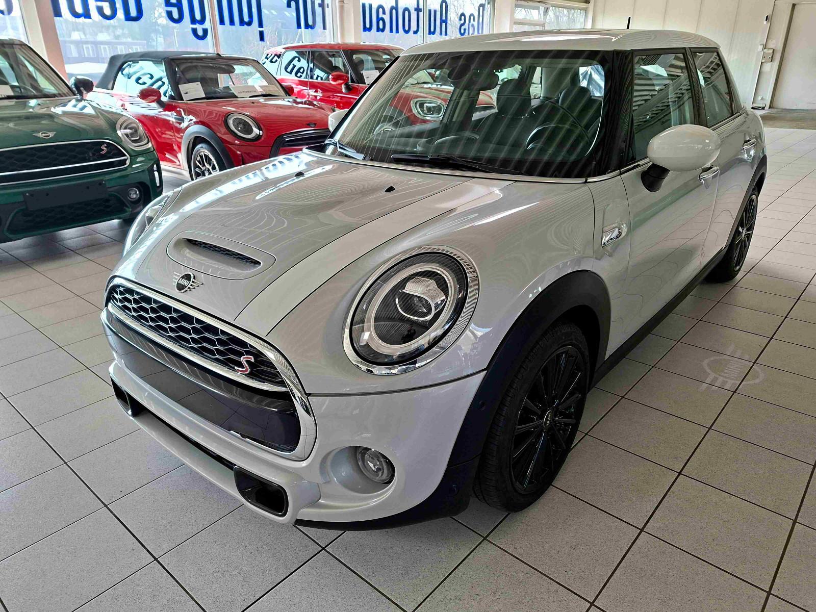 MINI Cooper S Aut Navi PanoDach AppleCarplay 5Türer