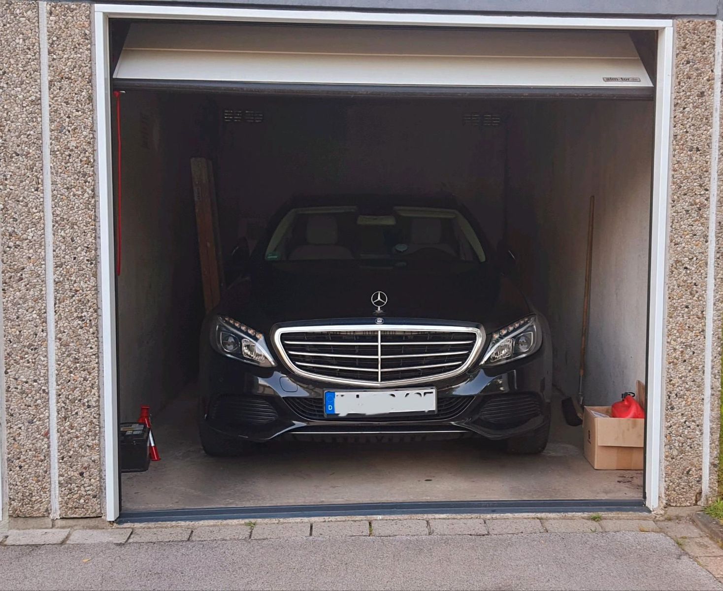 MERCEDES-BENZ Mercedes C180 Automatik Panorama  TÜV neu...