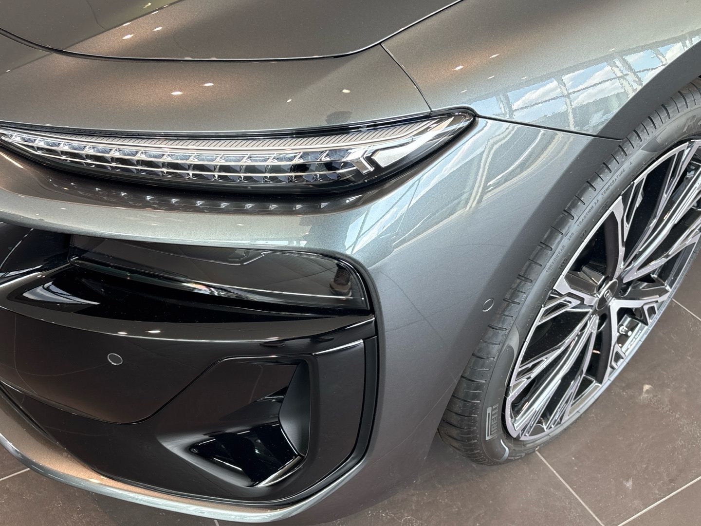 Audi A6 e-tron - Bild 6