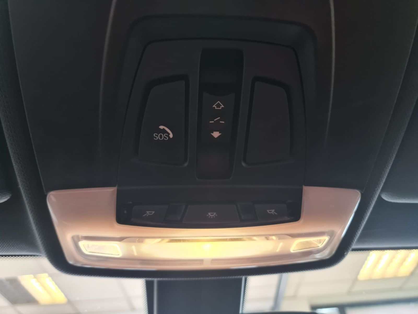 Fahrzeugabbildung BMW 220i Coupe Sport Line / NAVI / PDC / 1. Hand