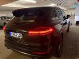 Porsche Cayenne Diesel -Model 2016 GTS Porsche Original  - Porsche Gebrauchtwagen in München