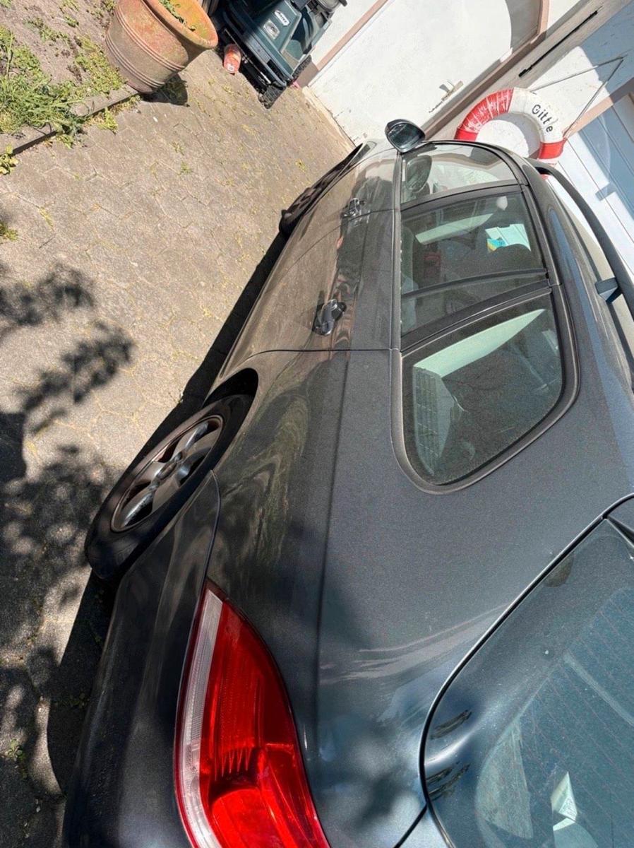 Volkswagen Golf 2008 — rear view