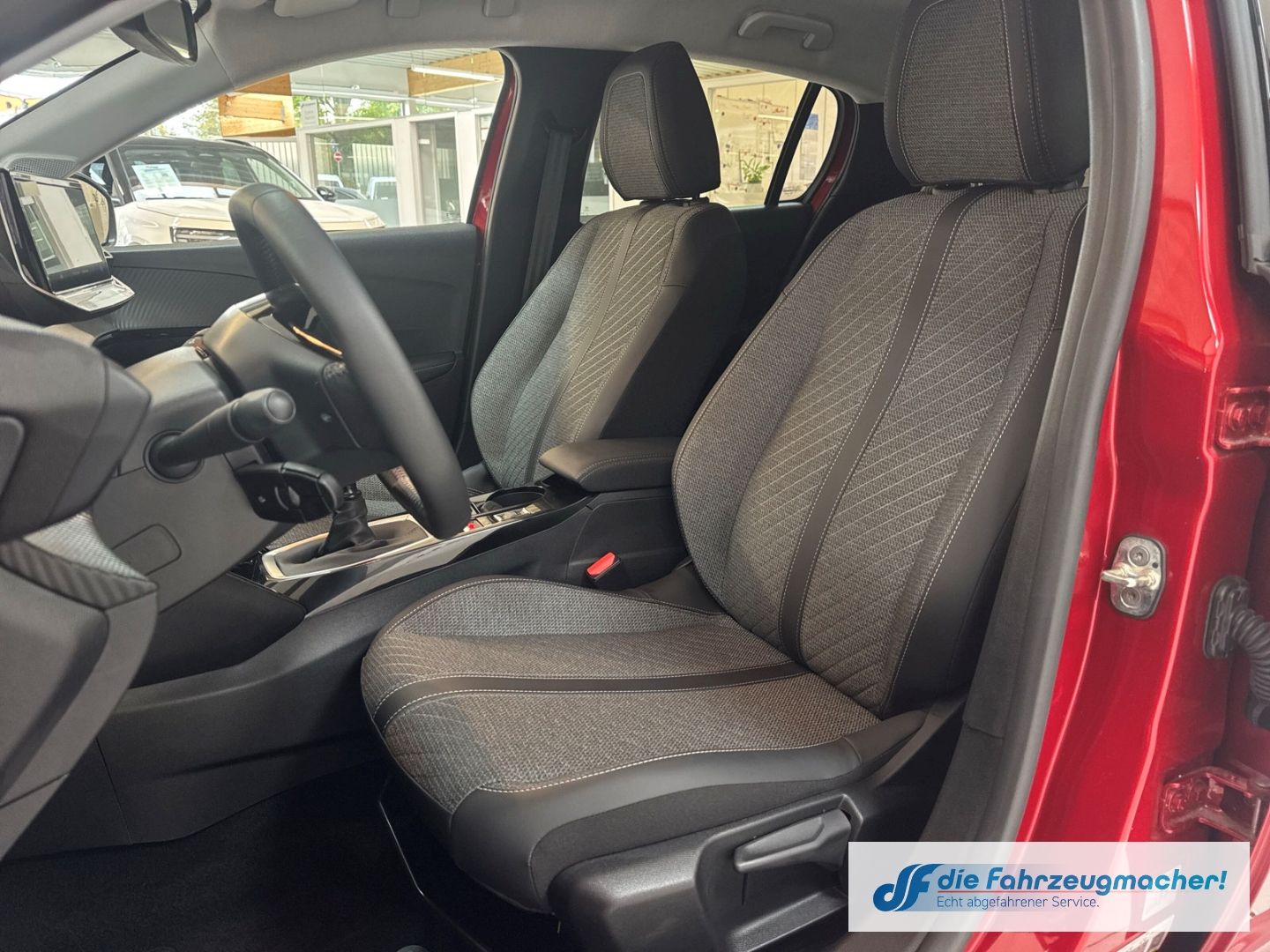 Fahrzeugabbildung Peugeot 208 Allure Digitales Cockpit LED Apple CarPlay A