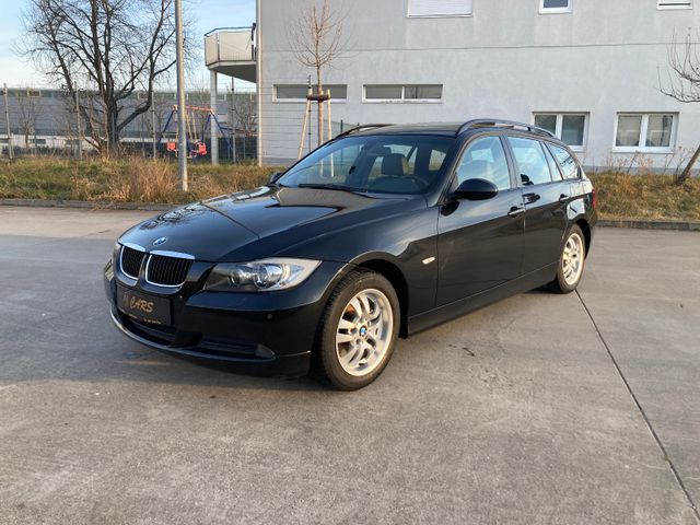 BMW 318i  Touring Pano Xenon Leder