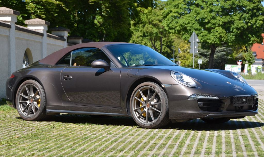 Porsche 991