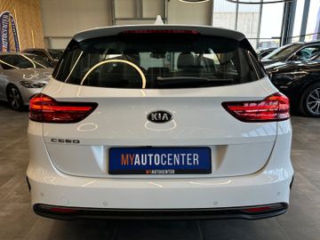 MYAUTOCENTER – Gebraucht- und Jahreswagen mit Werkstattservice in Pfaffenhofen Kia cee'd Sportswagon *Kamera*LED*PDC*