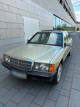 Mercedes-Benz Mercedes Benz 190 190E W201 3.Hand Unfallf... - Mercedes-Benz 190 aus 1986: 190e