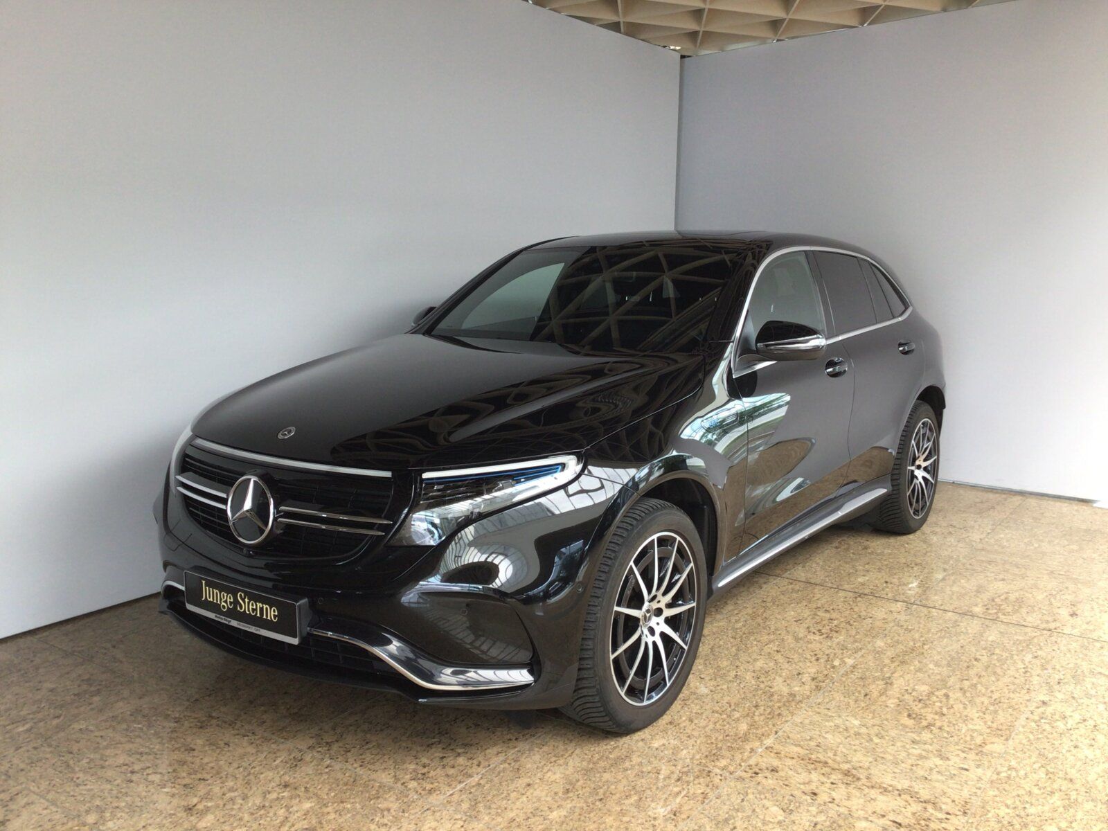 Mercedes-Benz EQC AMG Line 4Matic AMG-Line Interieur/Exterieur imagem 2