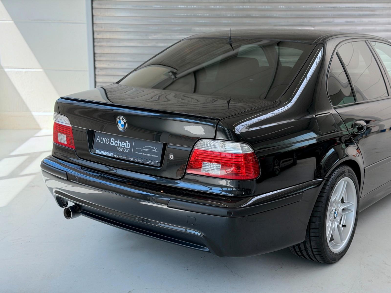 BMW 520i 170ch BVA Pack M d'origine Shadow-Line GSD Sièges Alcantara