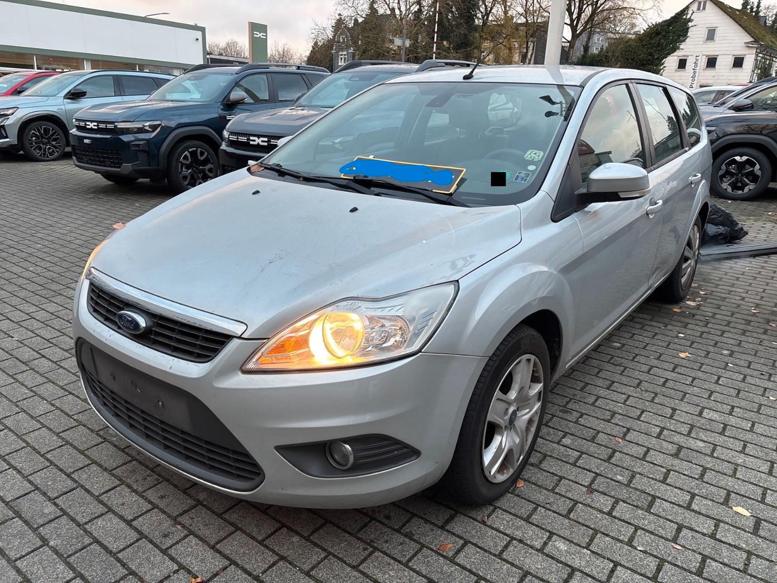 Ford Focus Turnier Style +/NAVI/PDC/KLIMA/EURO5