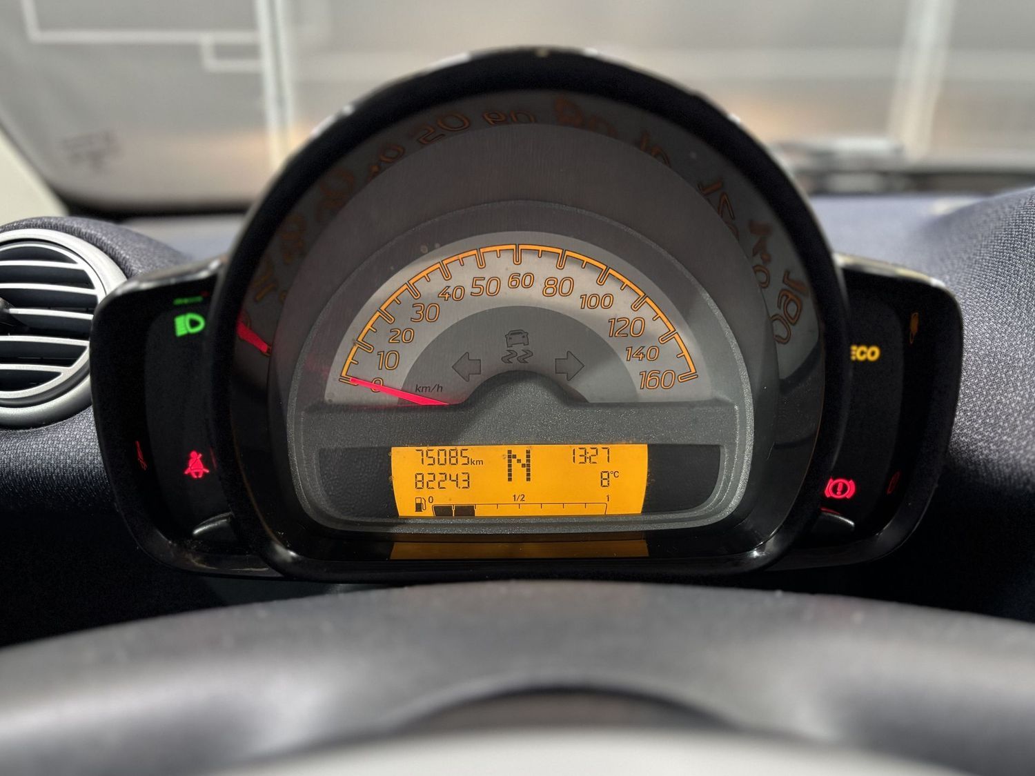 Fahrzeugabbildung Smart forTwo 1.0 52 kW mhd#Pano#Servo#Klima