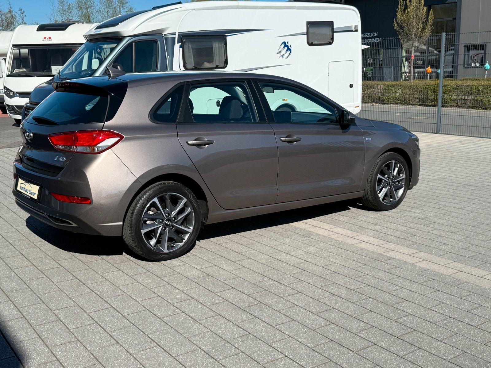 Fahrzeugabbildung Hyundai i30 Trend Mild-Hybrid,Navi,Sitzh.Kamera v+h