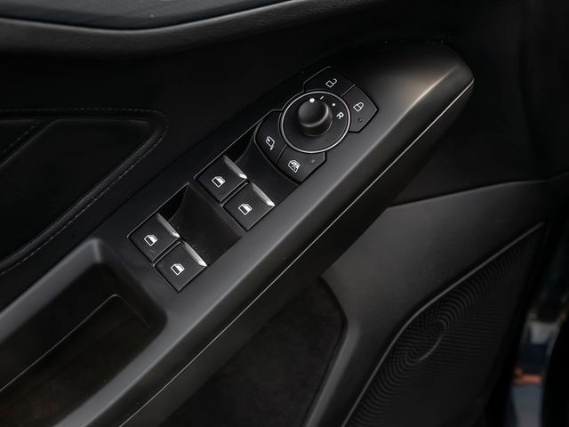 Ford Focus Turnier 1.0 Active Vignale Family-Paket