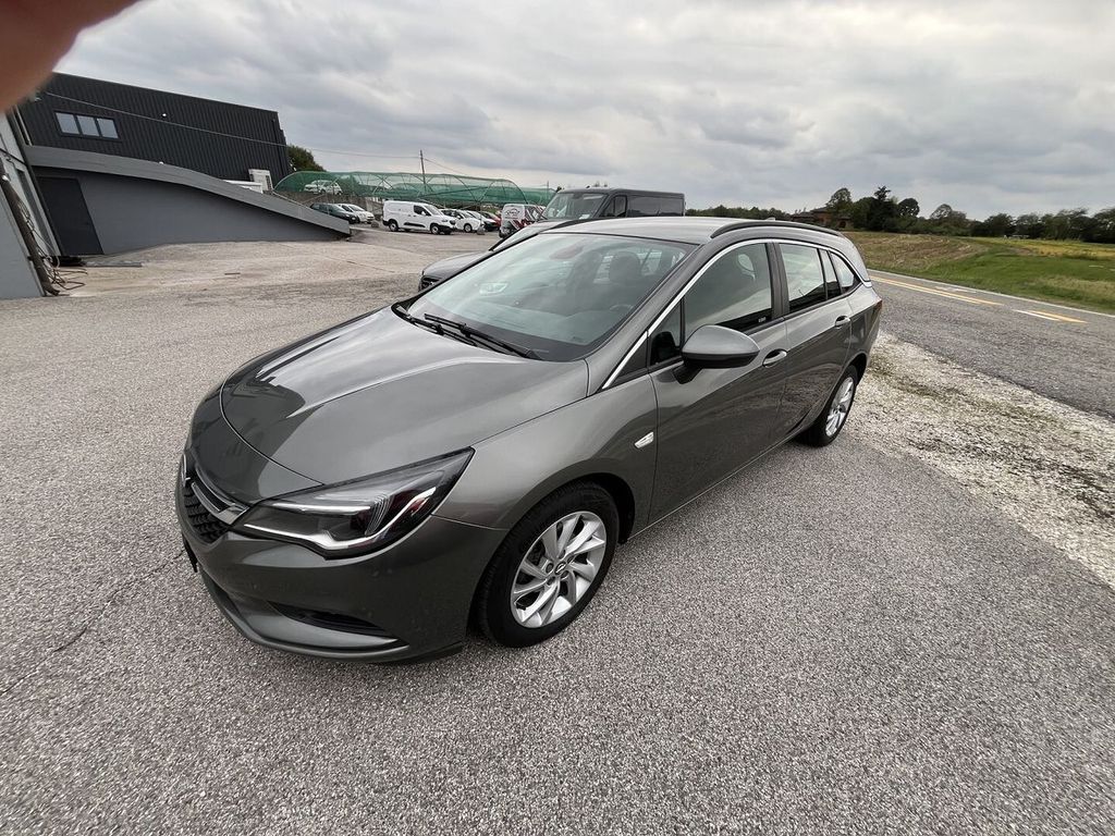 Image of Opel Astra