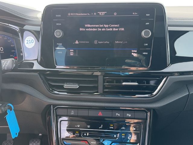 T-Roc 1.0 TSI BLACK STYLE REAR VIEW STANHZG LED