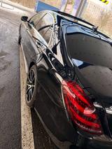 Mercedes-Benz S 400 d L -AMG Paket (Werksgarantie) service neu - Mercedes-Benz S 400 Gebrauchtwagen in Berlin