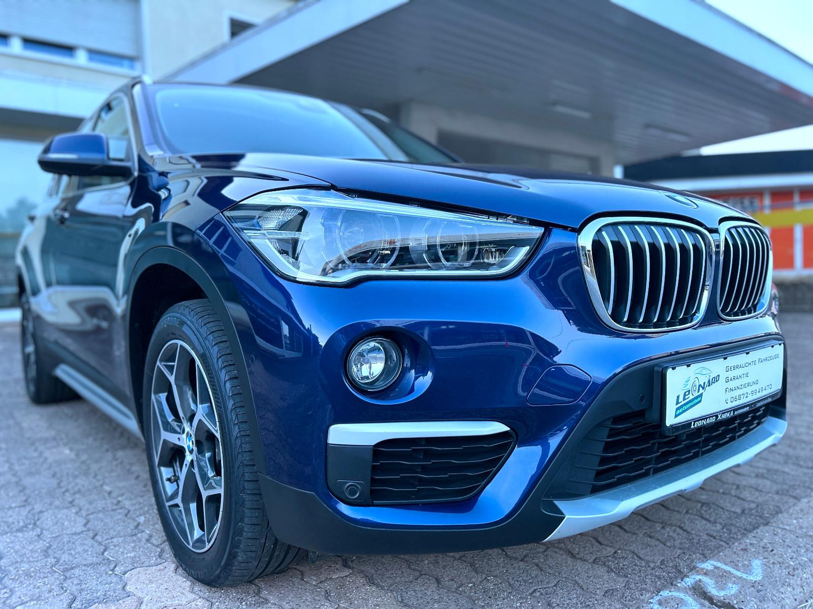BMW X1 xDrive 20 i Aut. Navi LED T.Leder Kamera Pano