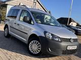 Volkswagen Caddy Kasten/Kombi *REGALSYSTEM*NAVI*AHK*KLIMA* - Volkswagen Caddy in Lübeck