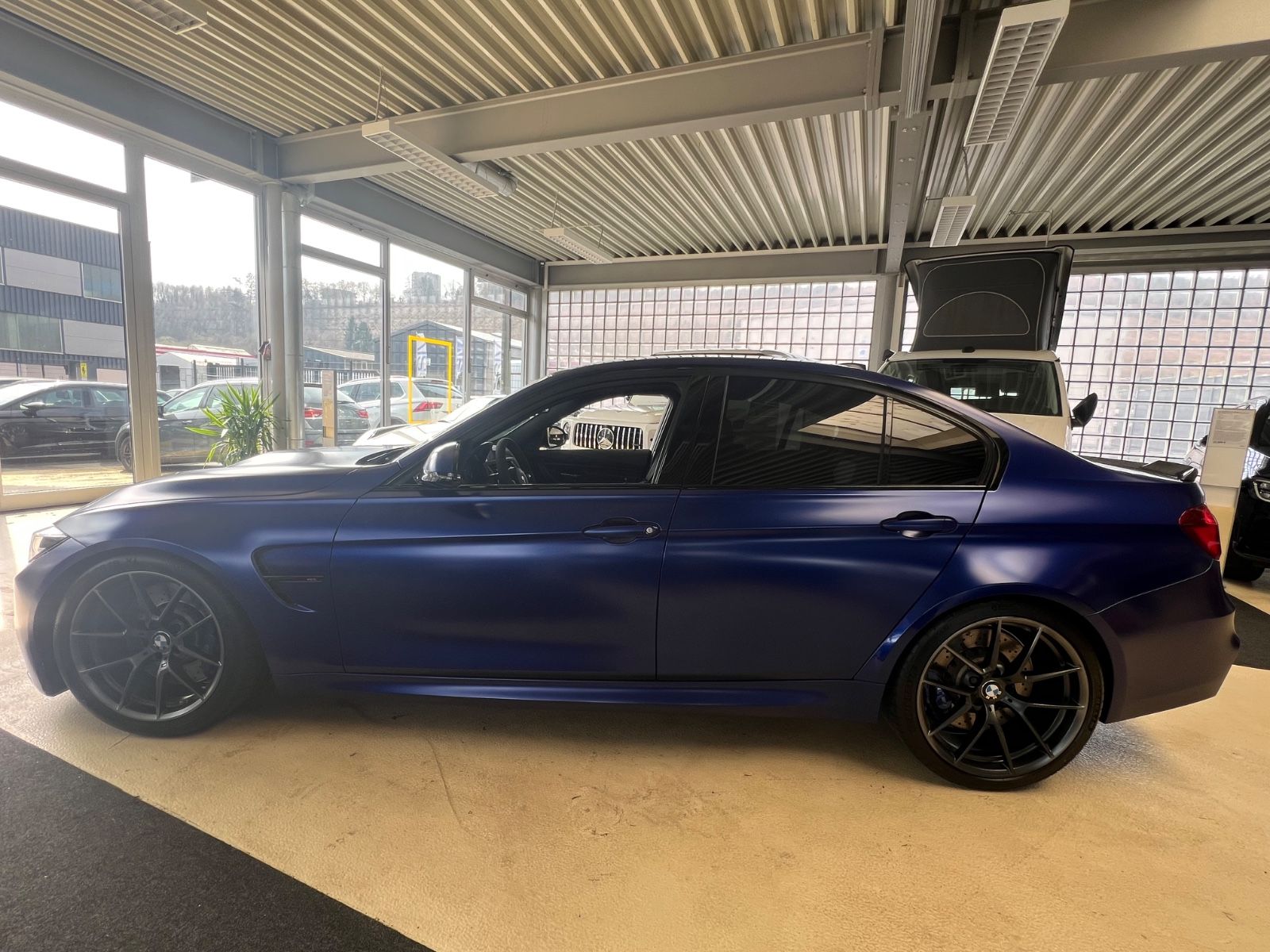 Fahrzeugabbildung BMW M3 CS F80 1of1200 *FROZEN DARK BLUE*DEUTSCH*