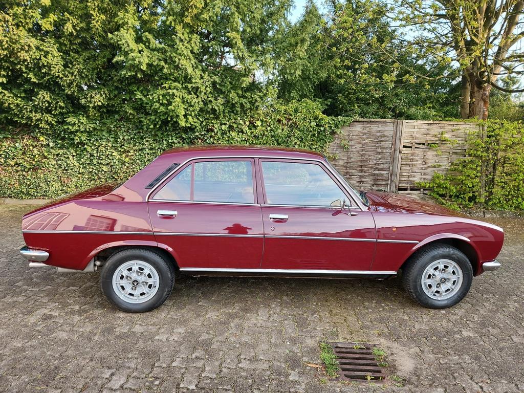Peugeot 504