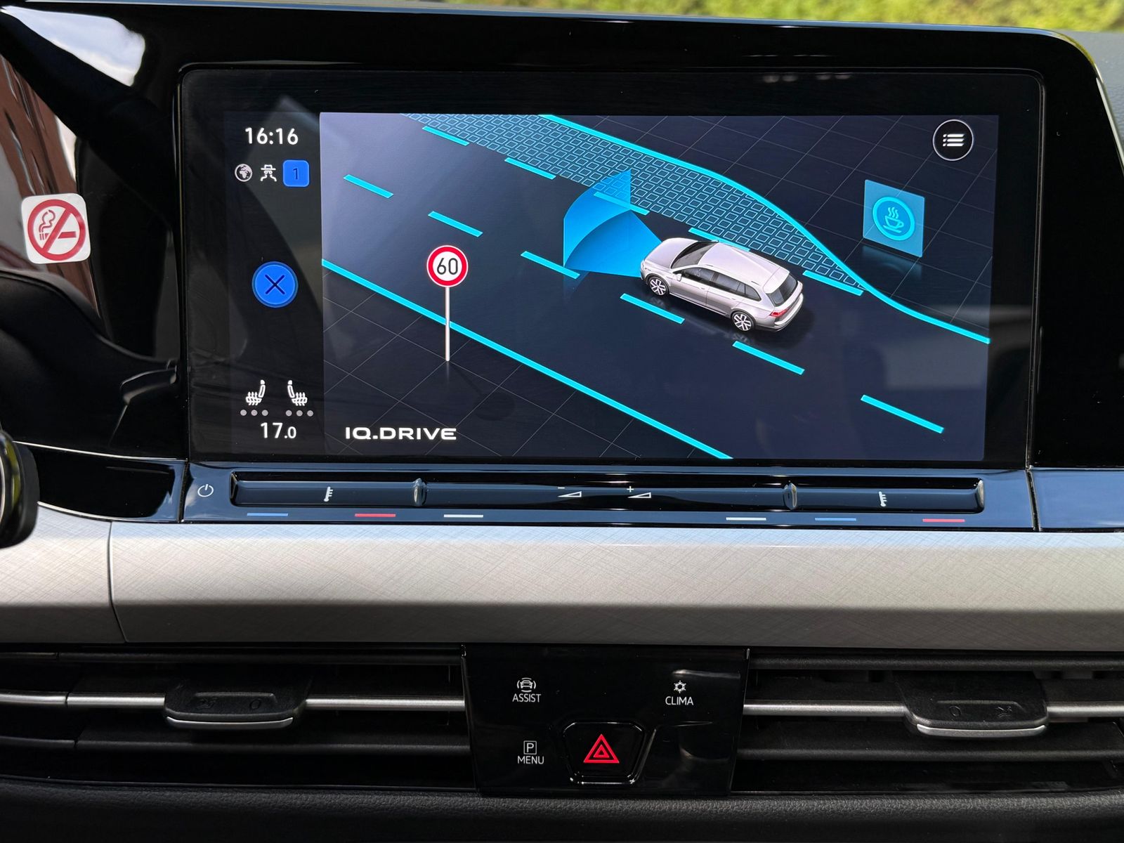 Fahrzeugabbildung Volkswagen Golf Variant 1.5 TSI Life LED+NAV+SHZ+PARK+VIRTU