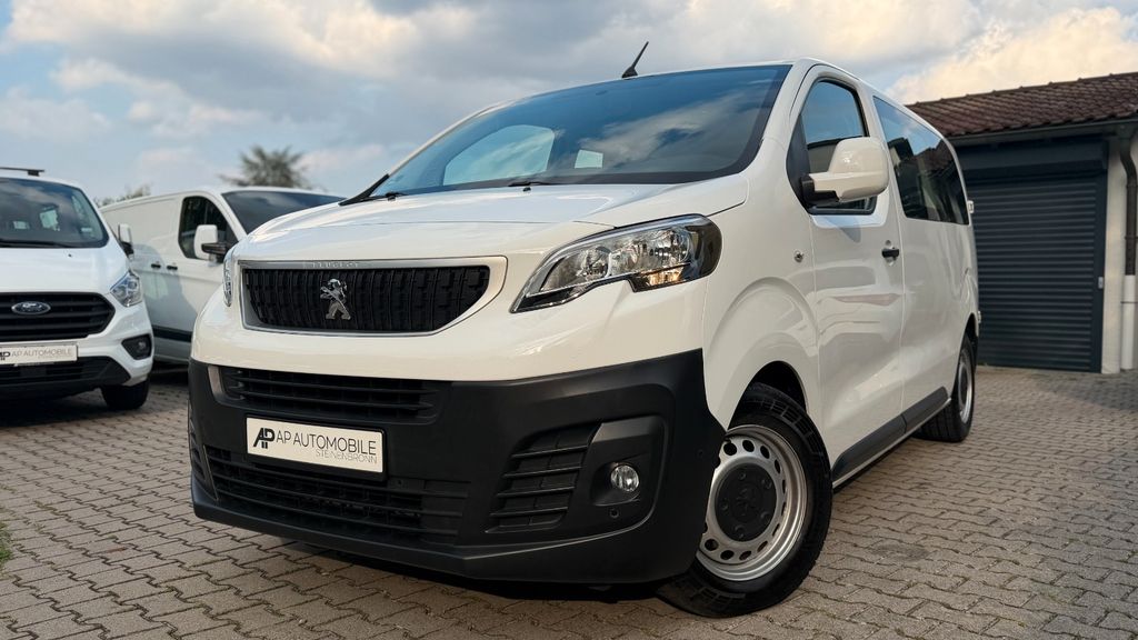 Image of Peugeot Traveller