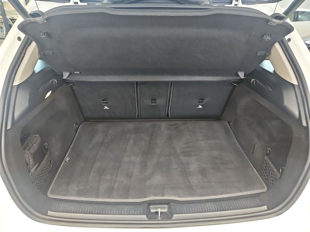 Fahrzeugabbildung Mercedes-Benz B 180 Progressive Navi LED SHZ Tempomat KAM DAB