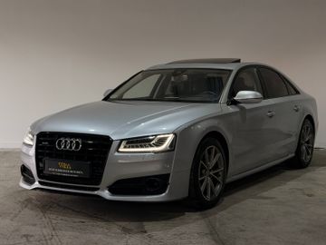 Audi A8 - 1