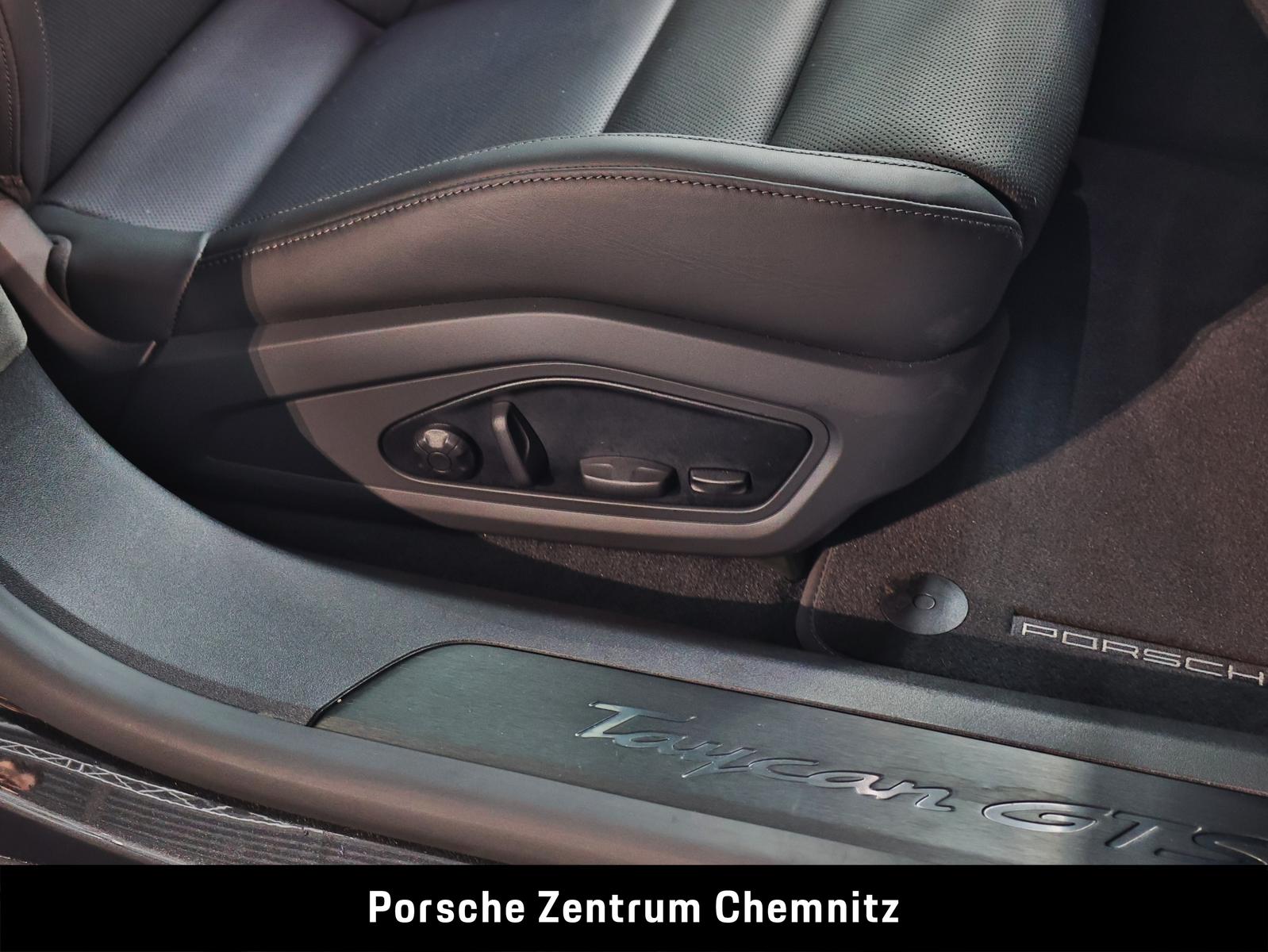 Porsche Taycan GTS HA-Lenkung;Massage;HD-Matrix;Head-Up