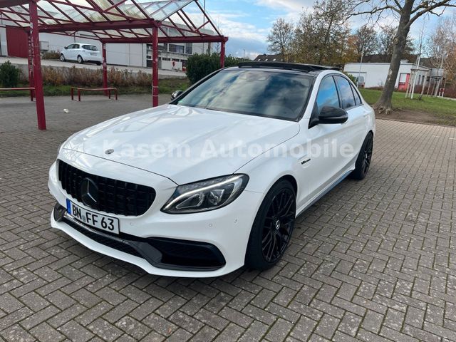 Mercedes-Benz C 63 AMG *PERFORMANCE*BURMESTER*PANO*