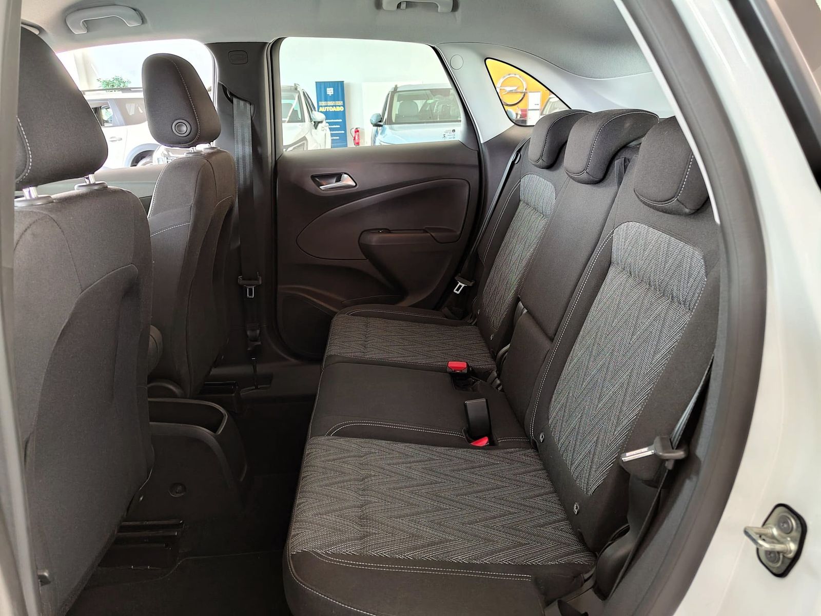 OPEL Crossland X Crossland 1.2 2020 Automatik Navi Parkassistent – Bild 9