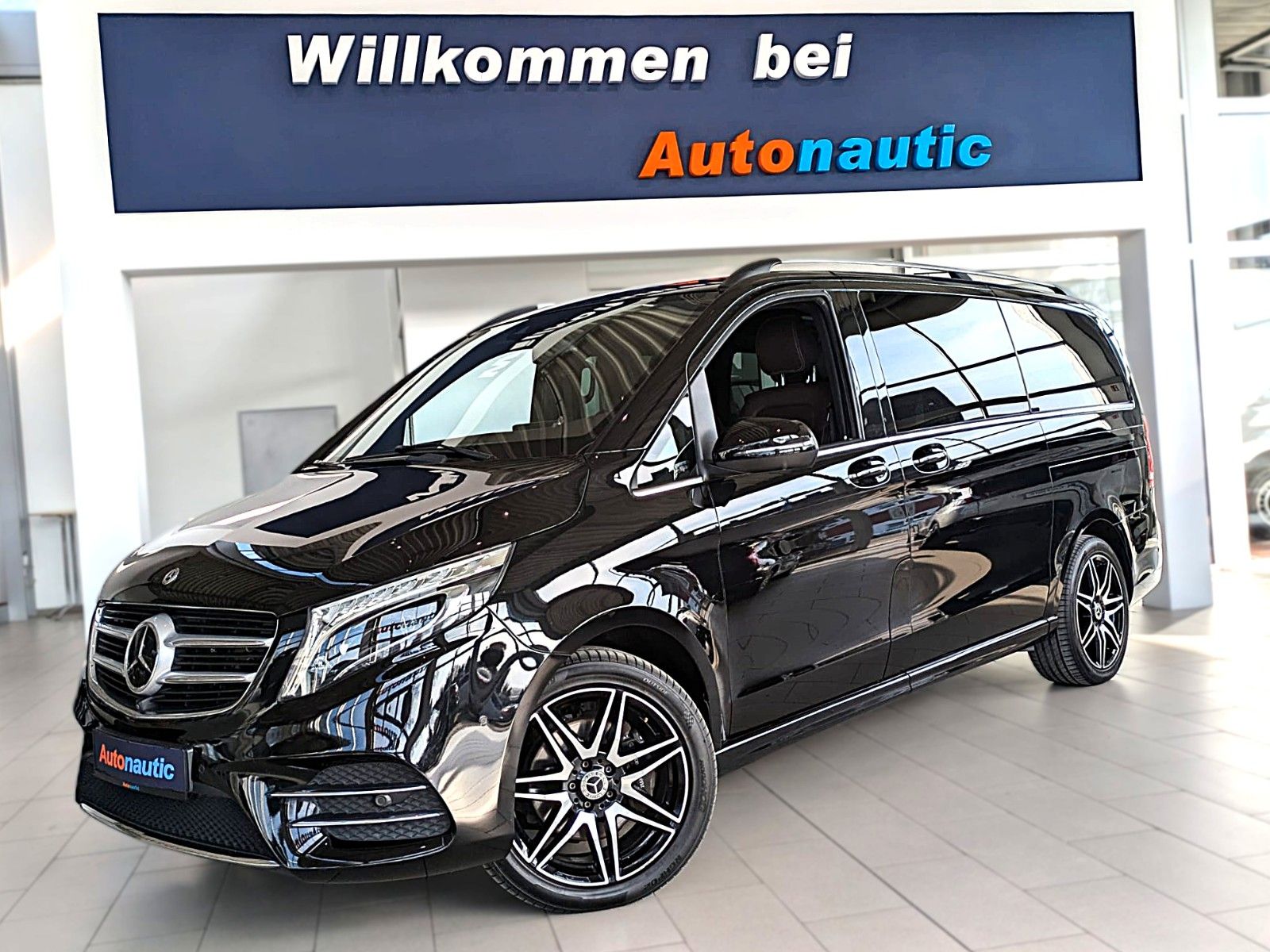 Fahrzeugabbildung Mercedes-Benz V 250d AMG 4M LANG 6 SITZE VIP SHUTTLE MEGAVOLL!