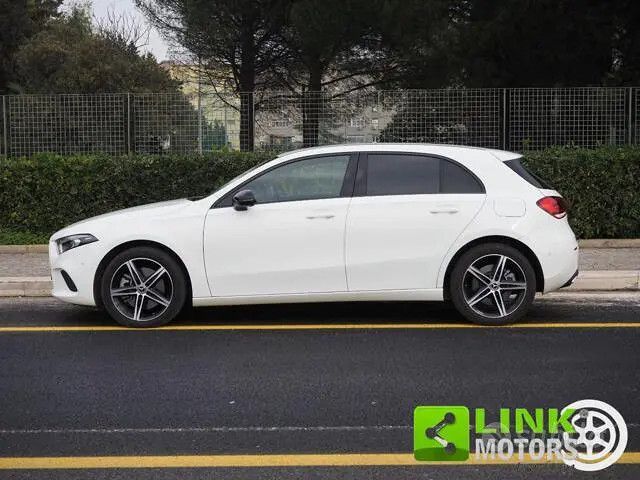 Mercedes-Benz MERCEDES-BENZ A 250 e hybrid EQ Sport imagem 3