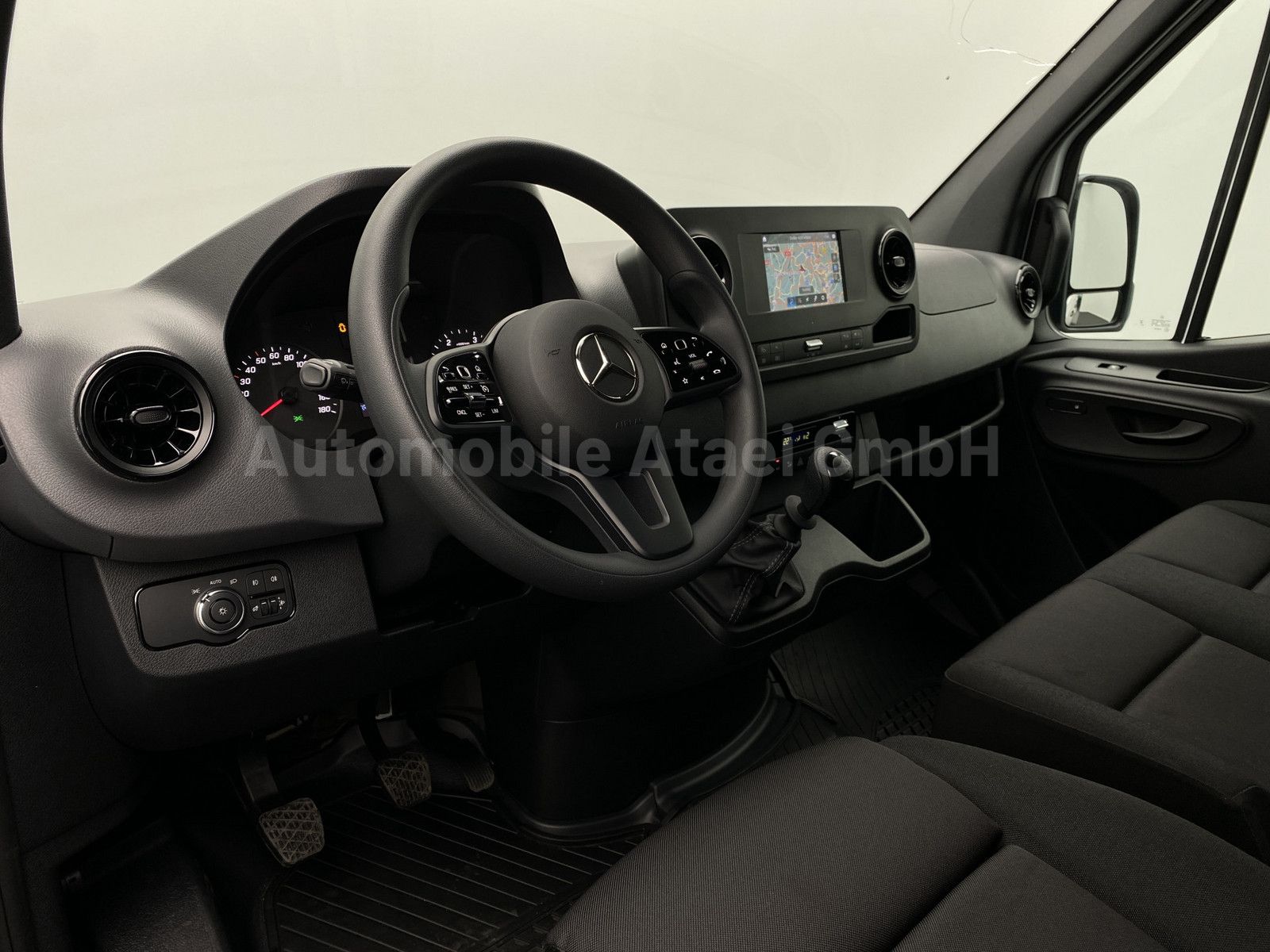Fahrzeugabbildung Mercedes-Benz Sprinter 317 NAVI+ 360° KAMERA+ SITZHEIZ. 8646