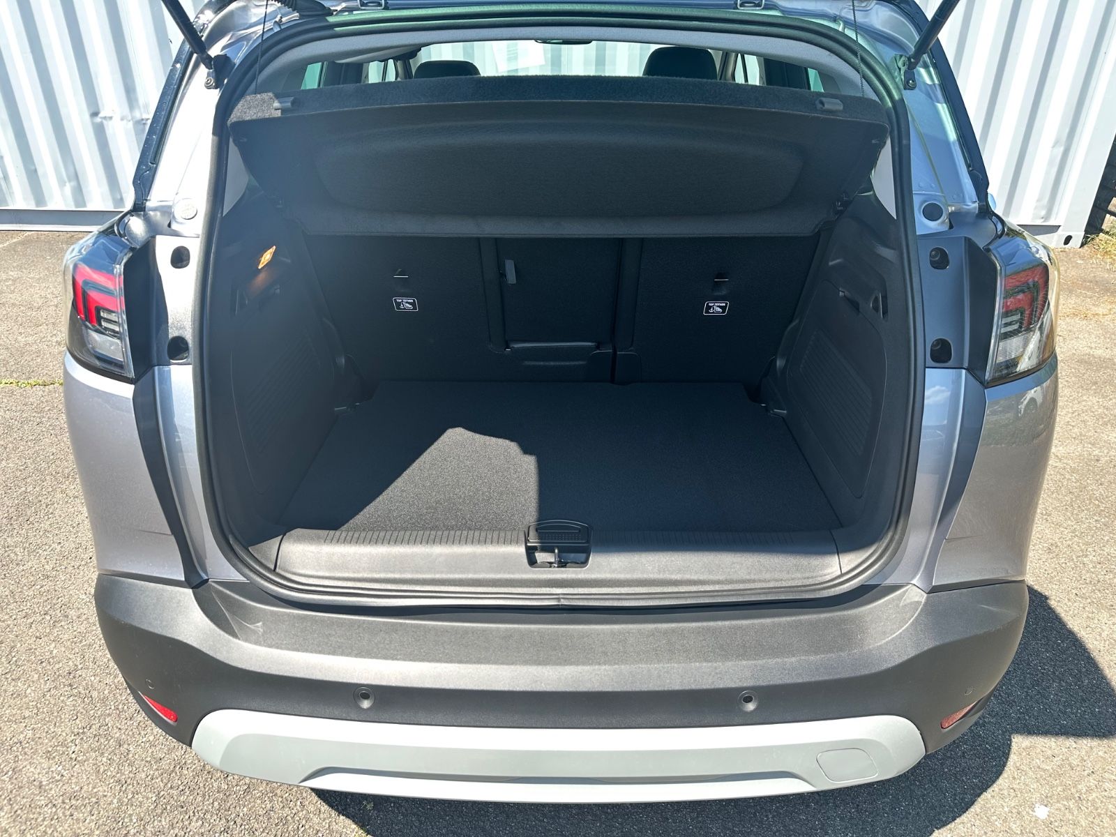 Fahrzeugabbildung Opel Crossland Elegance Navi*Kamera*Sitzh.