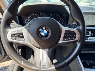 BMW 318 - 11