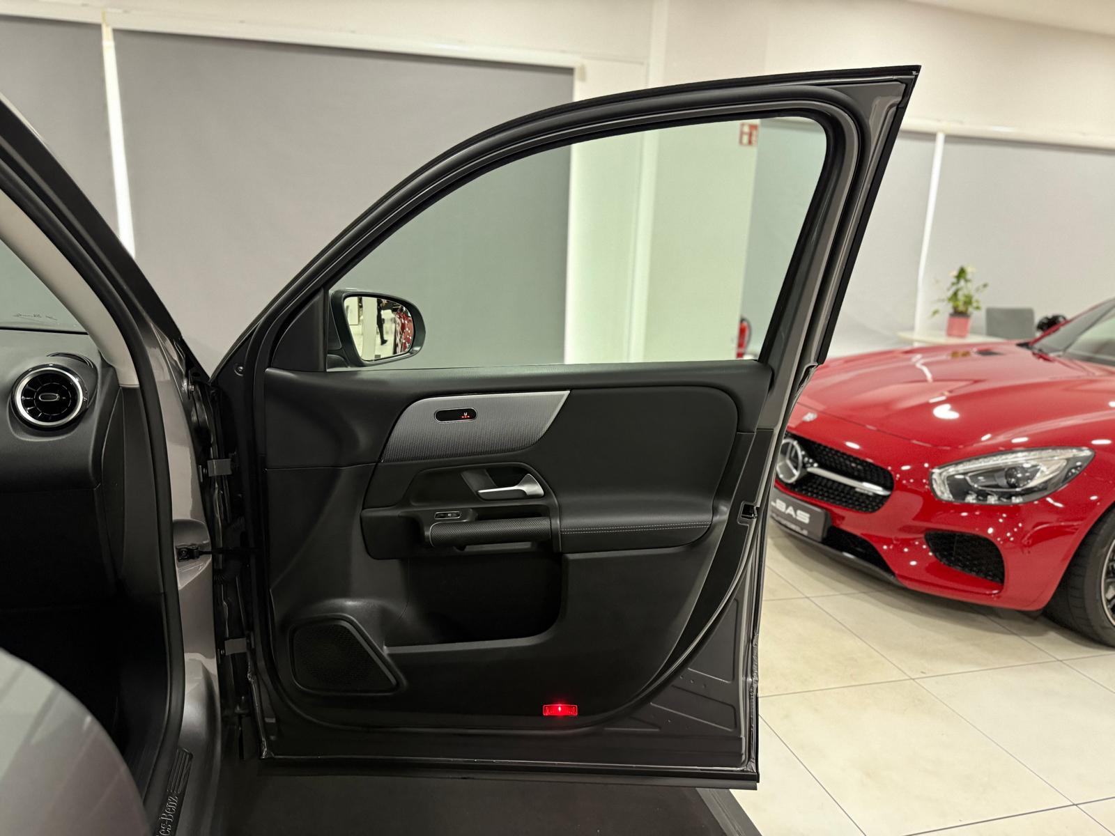 Mercedes-Benz GLB d 8G STYLE*WIDESCREEN*KAM*SPUR*SHZ*LED*, миниатюра 20