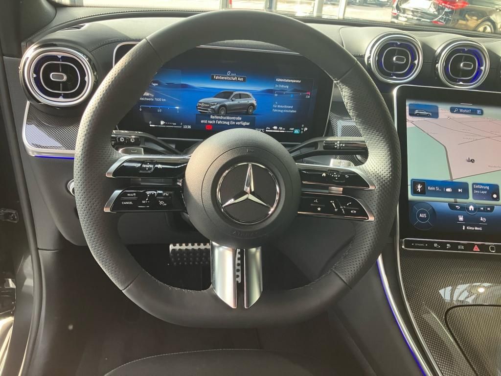 Fahrzeugabbildung Mercedes-Benz GLC 300 de 4M AMG*Digital-Light*Distronic*360°*