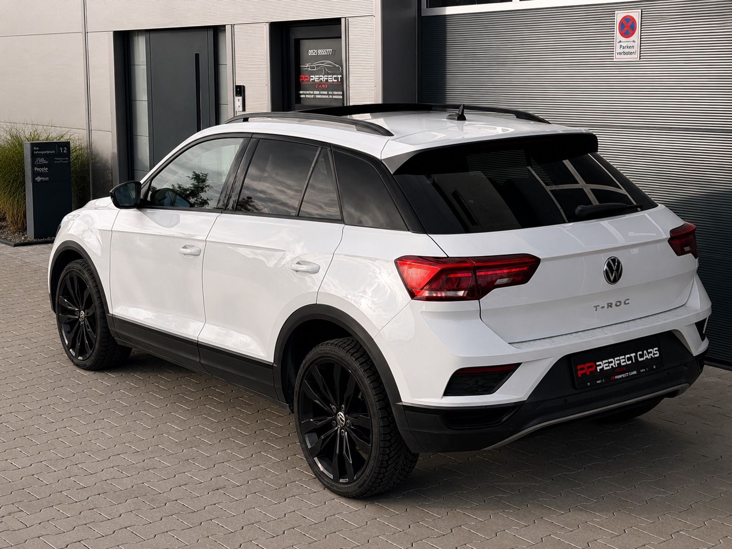 VW T-Roc T-Roc 1.5 TSI DSG Style Black Paket|Pano|Kamera Vorschau 2